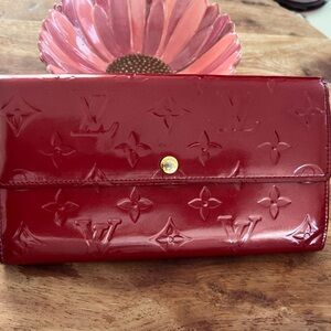 Authentic LV Monogram vernis red wallet ♥️